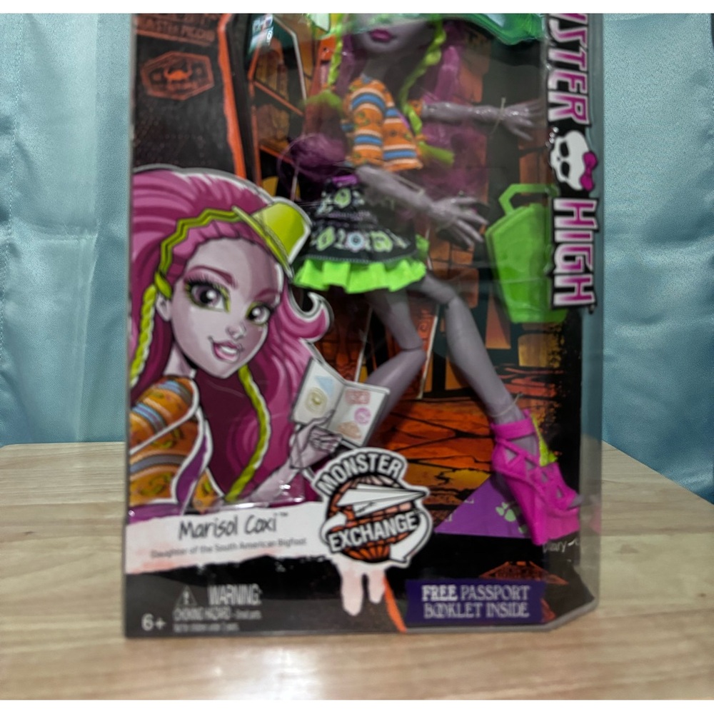 2014 Monster High Exchange Program Marisol Coxi Doll NIB
